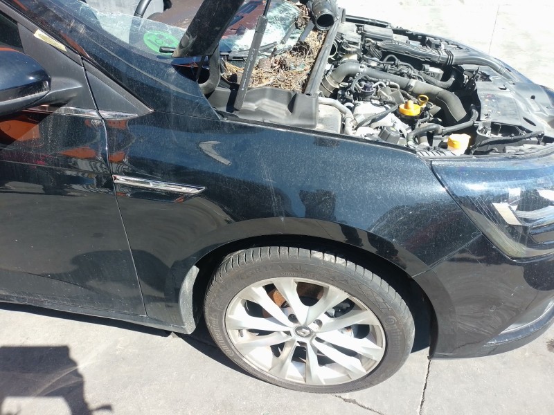 Recambio de aleta delantera derecha para renault megane iv sport tourer (k9a/m/n_) 1.3 tce 140 (k9nb) referencia OEM IAM   