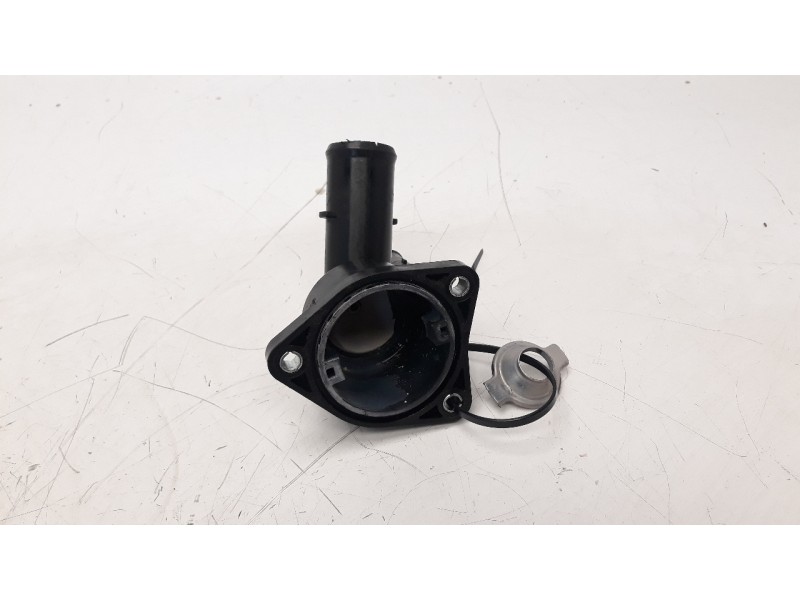 Recambio de termostato para toyota c-hr referencia OEM IAM 1603137010  