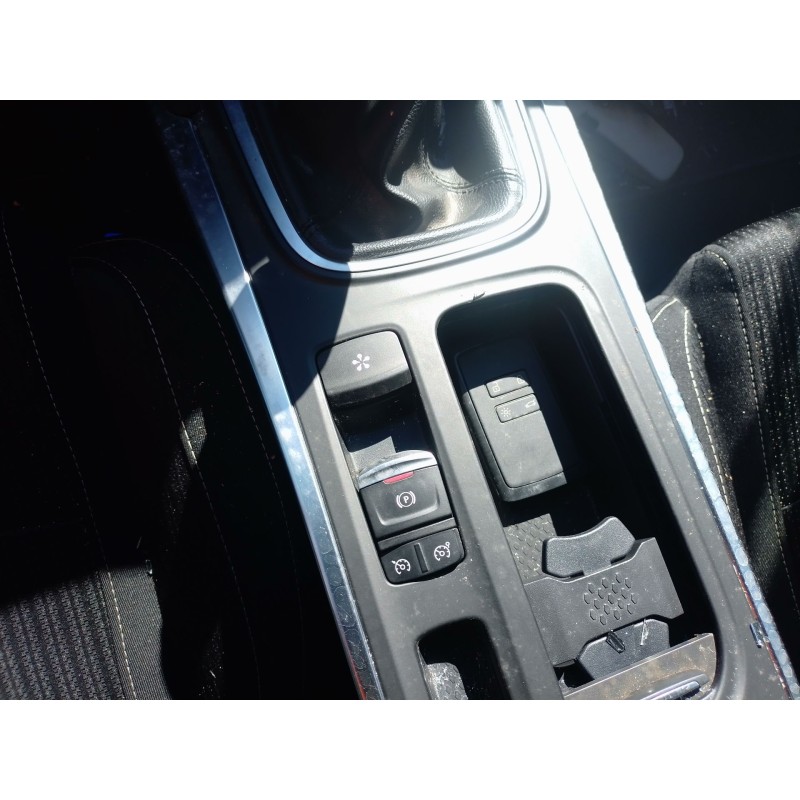 Recambio de palanca freno para renault megane iv sport tourer (k9a/m/n_) 1.3 tce 140 (k9nb) referencia OEM IAM   