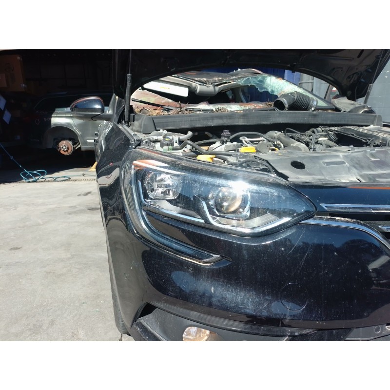 Recambio de faro derecho para renault megane iv sport tourer (k9a/m/n_) 1.3 tce 140 (k9nb) referencia OEM IAM   