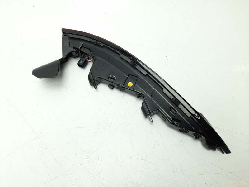 Recambio de piloto trasero izquierdo para hyundai kona 1.0 t-gdi referencia OEM IAM 92401BE003  