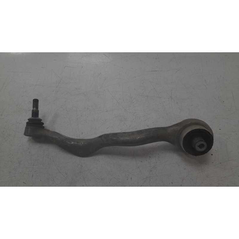 Recambio de brazo suspension inferior delantero izquierdo para bmw 3 (f30, f80) 330 e referencia OEM IAM 11817315  