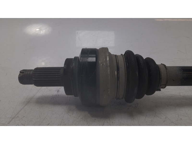 Recambio de transmision trasera derecha para bmw 3 (f30, f80) 330 e referencia OEM IAM 33207609352  B1187/-/T68362