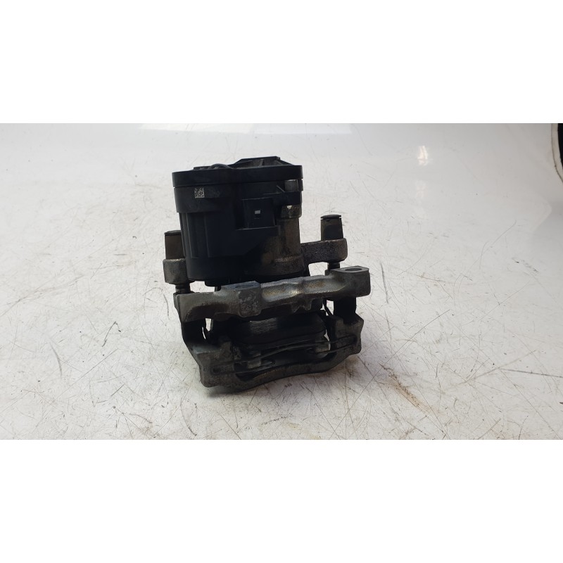 Recambio de pinza freno trasera izquierda para audi a3 sportback (8ya, 8yf) 30 tdi referencia OEM IAM 5R3615405  