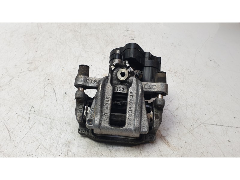 Recambio de pinza freno trasera izquierda para audi a3 sportback (8ya, 8yf) 30 tdi referencia OEM IAM 5R3615405  