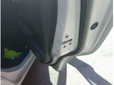 CERRADURA PUERTA TRASERA DERECHA D09L72310B 