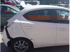 PUERTA TRASERA DERECHA 