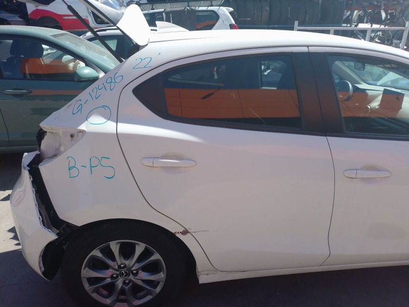 Recambio de puerta trasera derecha para mazda 2 hatchback (dl, dj) 1.5 skyactiv-g referencia OEM IAM   