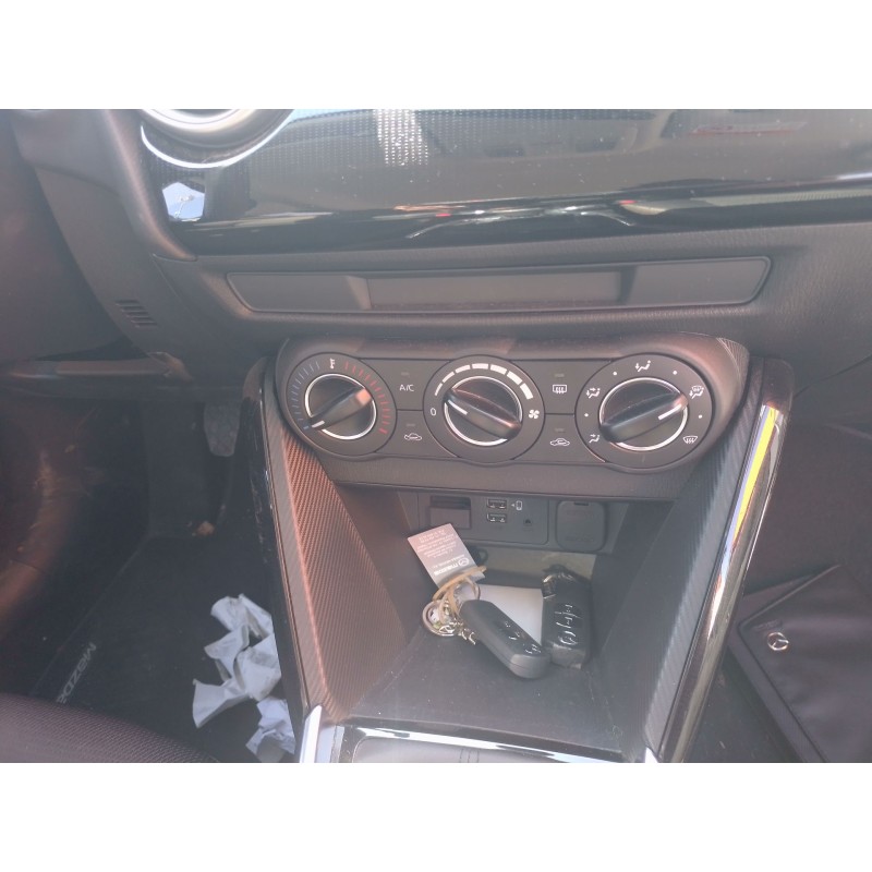 Recambio de mando calefaccion / aire acondicionado para mazda 2 hatchback (dl, dj) 1.5 skyactiv-g referencia OEM IAM   