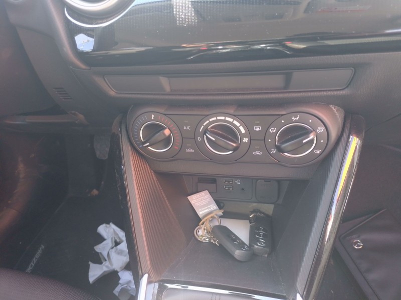 Recambio de mando calefaccion / aire acondicionado para mazda 2 hatchback (dl, dj) 1.5 skyactiv-g referencia OEM IAM   