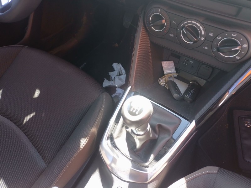 Recambio de palanca cambio para mazda 2 hatchback (dl, dj) 1.5 skyactiv-g referencia OEM IAM   