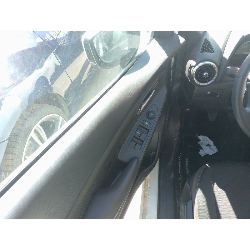 Recambio de elevalunas delantero izquierdo para mazda 2 hatchback (dl, dj) 1.5 skyactiv-g referencia OEM IAM   