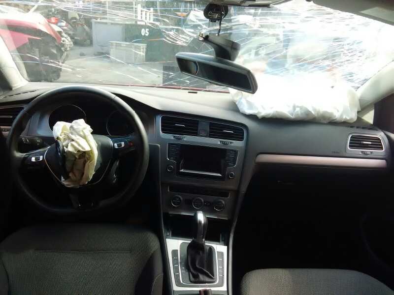 volkswagen golf vii lim. (5g1) del año 2014