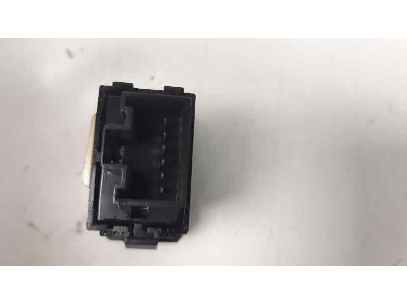 Recambio de warning para kia cee´d 1.4 crdi cat referencia OEM IAM 49D3601400  