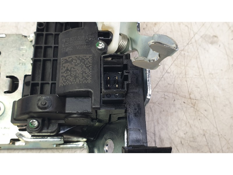 Recambio de cerradura maletero / porton para seat ateca (kh7, khp) 1.5 tsi referencia OEM IAM 5F0827505A  