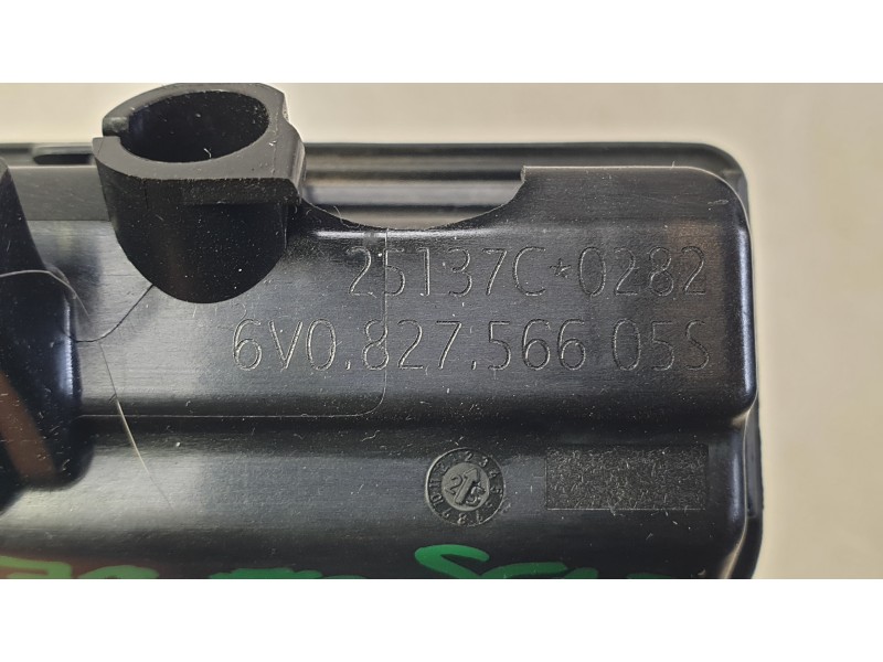 Recambio de maneta exterior porton para seat ateca (kh7, khp) 1.5 tsi referencia OEM IAM 6V082756605S  