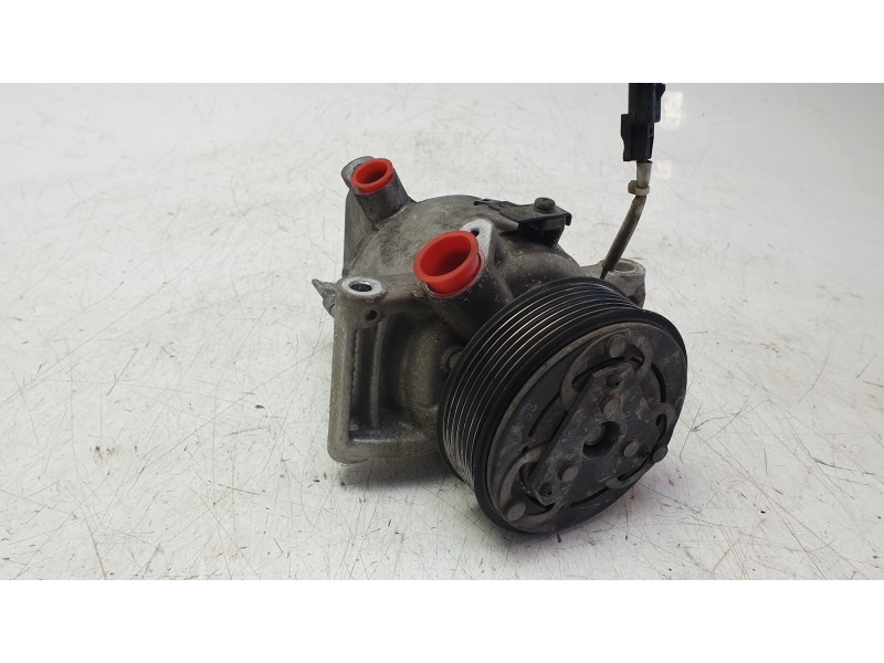 Recambio de compresor aire acondicionado para dacia duster (hs_) 1.2 tce 125 referencia OEM IAM 926003541R  CAF470017HQ/38743