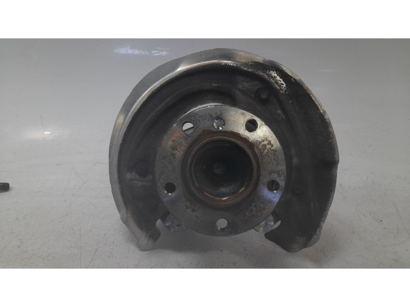 Recambio de mangueta delantera derecha para bmw 3 (f30, f80) 330 e referencia OEM IAM 31216792288  ZZPBM003