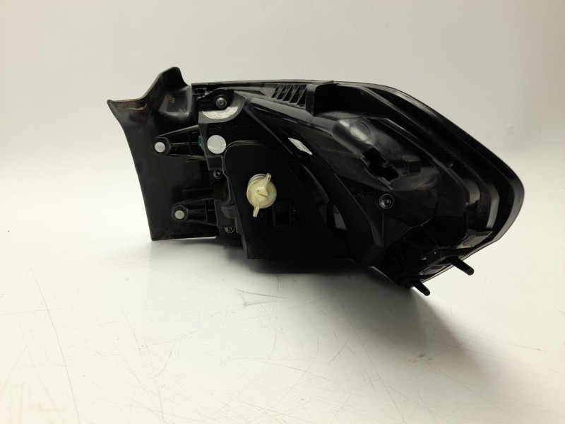 Recambio de piloto trasero izquierdo para volkswagen taigo (cs1) 1.0 tsi referencia OEM IAM 2G7945095  