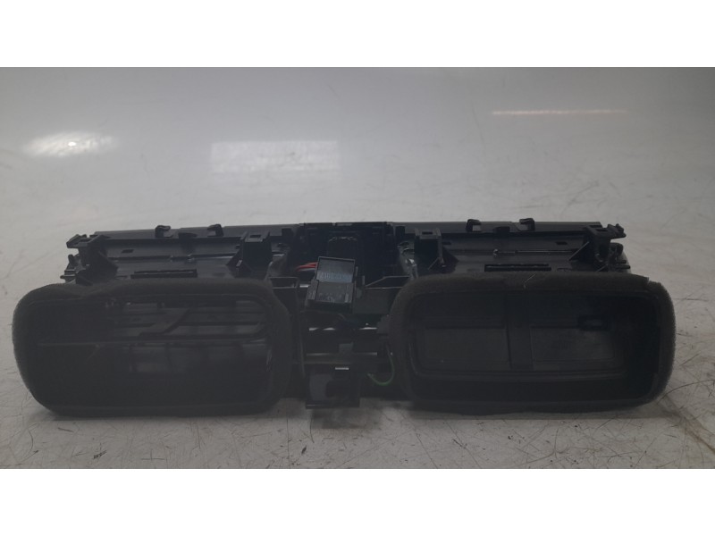 Recambio de rejilla aireadora para bmw 3 (f30, f80) 330 e referencia OEM IAM 9347436  