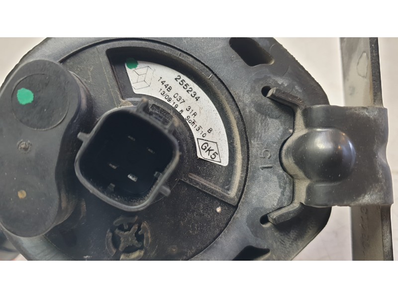 Recambio de bomba agua para renault kangoo express (fw0/1_) z.e. (fw0z, fw1z) referencia OEM IAM 144B03731R  