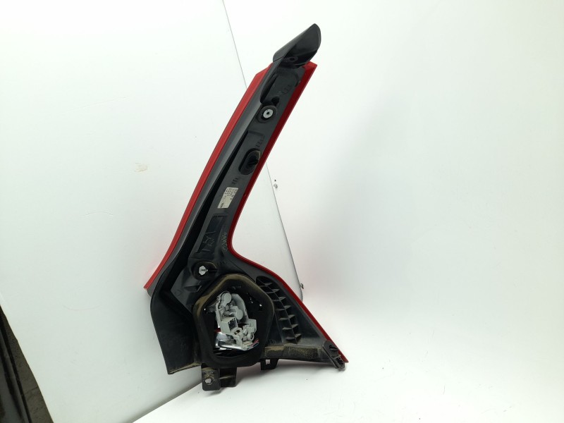 Recambio de piloto trasero izquierdo para volvo v60 i (155) d3 / d4 referencia OEM IAM 3124953 LLH452 104LLH452