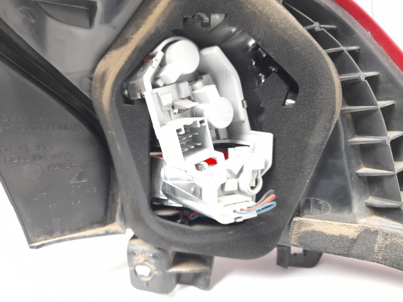 Recambio de piloto trasero izquierdo para volvo v60 i (155) d3 / d4 referencia OEM IAM 3124953 LLH452 104LLH452