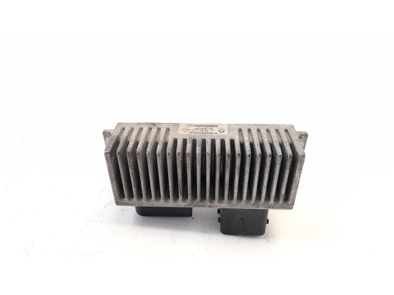 Recambio de caja precalentamiento para nissan pulsar (c13) acenta referencia OEM IAM 8200558438A  