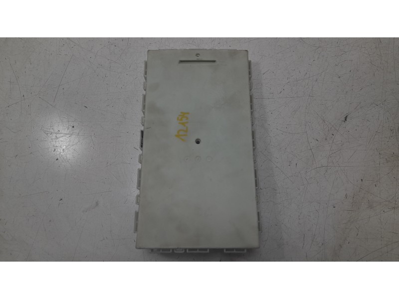 Recambio de caja reles / fusibles para bmw 3 (f30, f80) 330 e referencia OEM IAM 870767601  