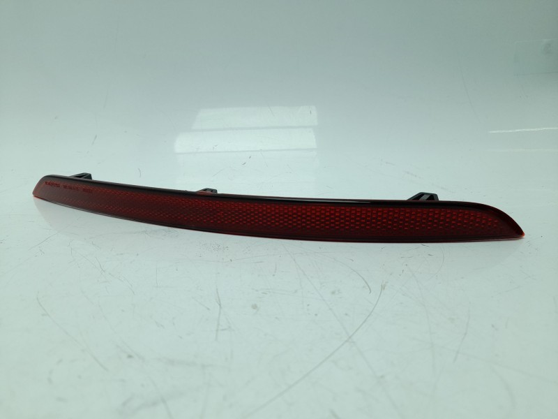 Recambio de piloto trasero derecho paragolpes para audi a3 sportback (8ya, 8yf) 30 tdi referencia OEM IAM 8Y0945106  