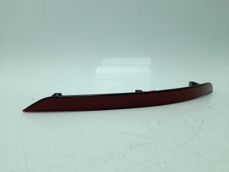 Recambio de piloto trasero derecho paragolpes para audi a3 sportback (8ya, 8yf) 30 tdi referencia OEM IAM 8Y0945106  