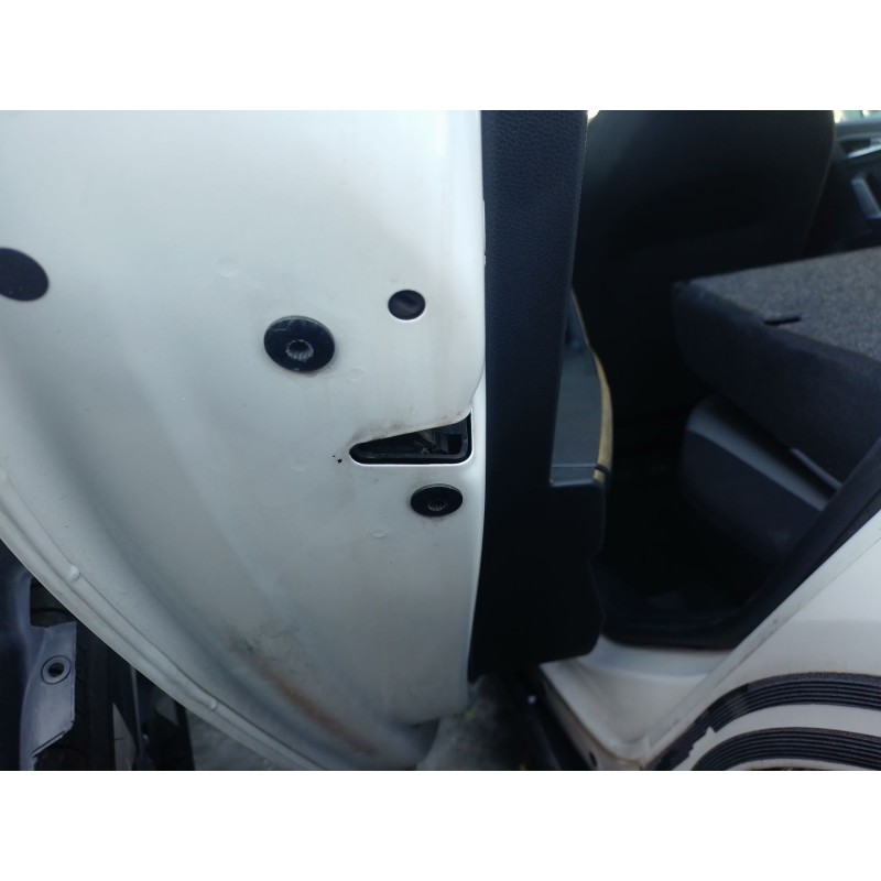 Recambio de cerradura puerta trasera izquierda para seat arona (kj7, kjp) 1.0 tsi referencia OEM IAM   