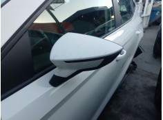 RETROVISOR IZQUIERDO 