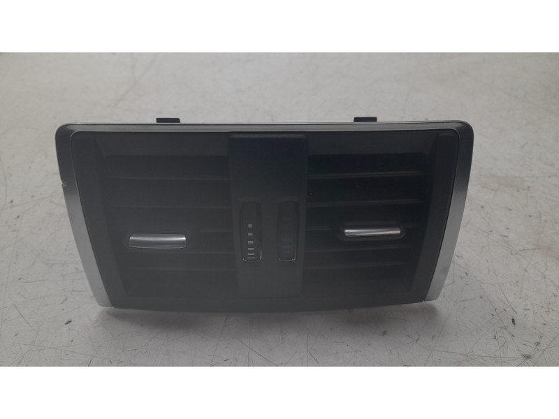 Recambio de rejilla aireadora para bmw 3 (f30, f80) 330 e referencia OEM IAM 933367502  