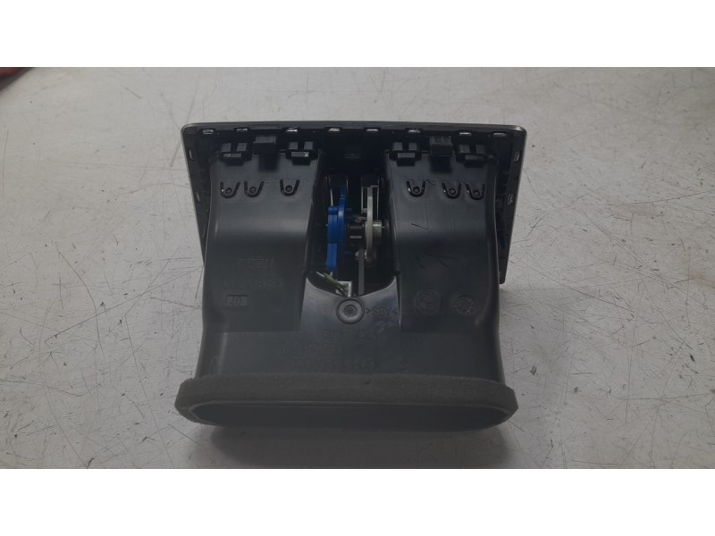 Recambio de rejilla aireadora para bmw 3 (f30, f80) 330 e referencia OEM IAM 933367502  