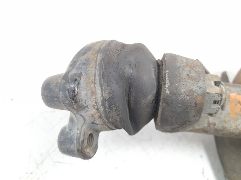 Recambio de mangueta delantera derecha para hyundai h 1 starex referencia OEM IAM REF  