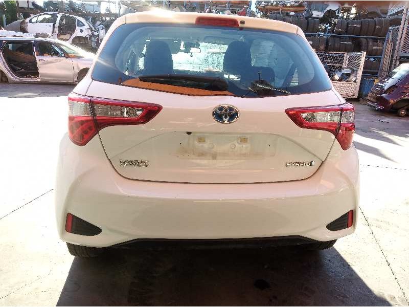 toyota yaris del año 2018