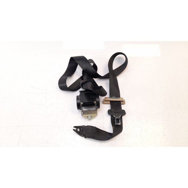 Recambio de cinturon seguridad trasero central para bmw serie 3 berlina (e90) 2.0 16v diesel referencia OEM IAM 606091700C  