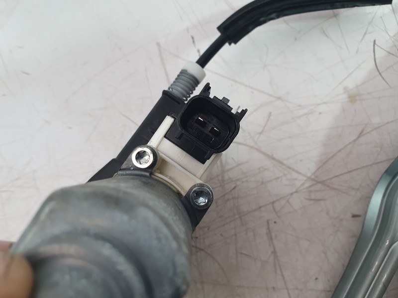 Recambio de elevalunas delantero derecho para ford transit courier b460 furgoneta/monovolumen 1.5 tdci referencia OEM IAM 200928