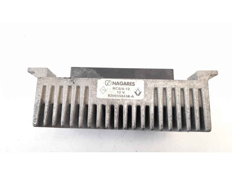 Recambio de caja precalentamiento para nissan pulsar (c13) acenta referencia OEM IAM 8200558438A  