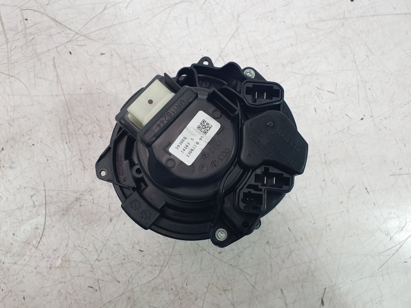 Recambio de ventilador calefaccion para renault clio v referencia OEM IAM 272104788R  