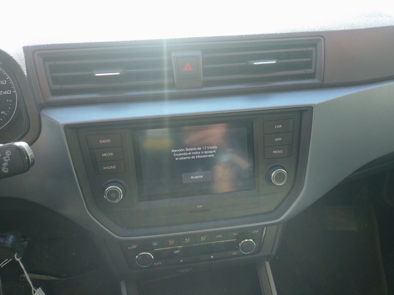 Recambio de pantalla multifuncion para seat arona (kj7, kjp) 1.0 tsi referencia OEM IAM   