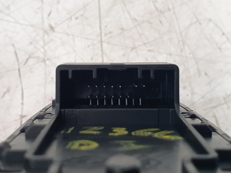 Recambio de mando elevalunas delantero izquierdo para renault clio v referencia OEM IAM 254104196R  IAF011017HQ