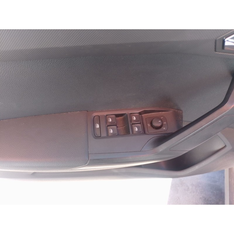 Recambio de mando elevalunas delantero izquierdo para seat arona (kj7, kjp) 1.0 tsi referencia OEM IAM   