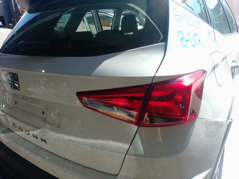 Recambio de piloto trasero derecho interior para seat arona (kj7, kjp) 1.0 tsi referencia OEM IAM   