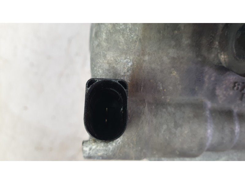 Recambio de compresor aire acondicionado para seat alhambra (710, 711) 2.0 tdi referencia OEM IAM 7N0816803D  CAF750137VW/32936