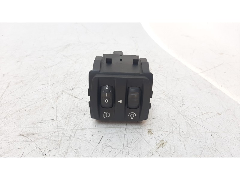 Recambio de interruptor para renault clio iii 1.5 dci diesel cat referencia OEM IAM 8200095495C  