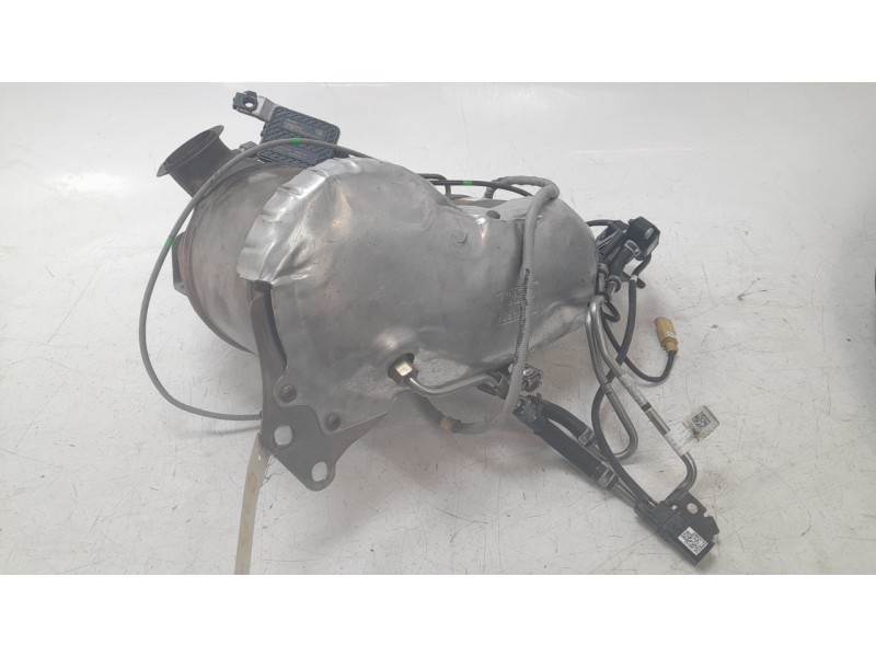 Recambio de filtro de particulas para seat alhambra (710, 711) 2.0 tdi referencia OEM IAM 04L131671PX  