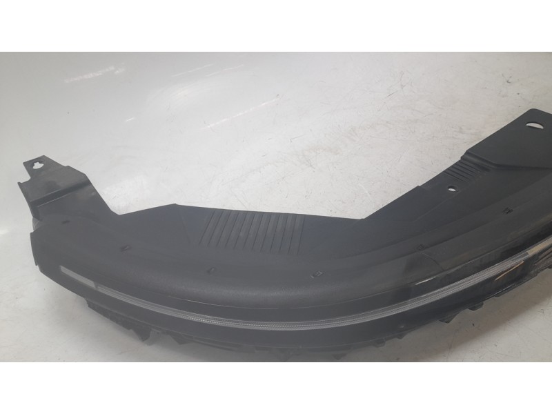 Recambio de faro delantero para hyundai kona 1.0 t-gdi referencia OEM IAM 92209HF100  