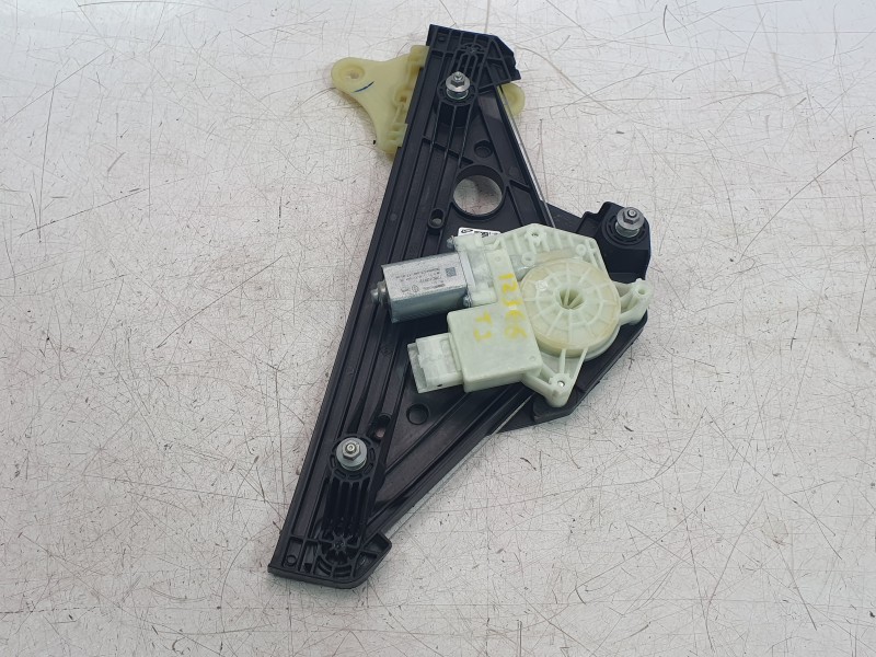 Recambio de elevalunas trasero izquierdo para renault clio v referencia OEM IAM 827217837R  